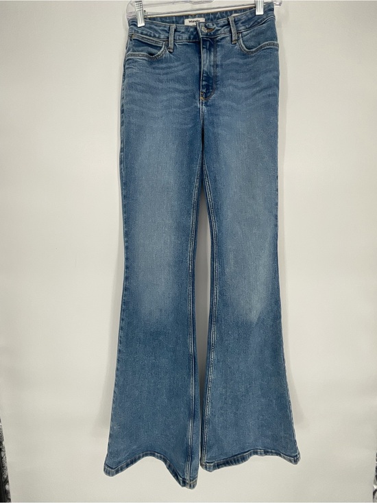 Wrangler Denim - Wrangler Classic High-Rise Flare Jeans in Light Blue - Women